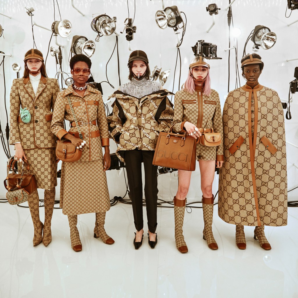 Gucci comenzó las celebraciones de sus 100 años homenajeando a Balenciaga y Tom&nbsp;Ford