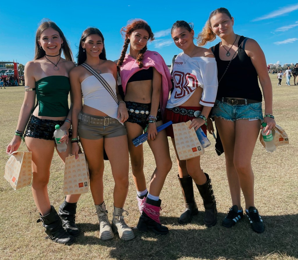 Vestirse sin pedir permiso: qué pasa con la moda en los&nbsp;festivales